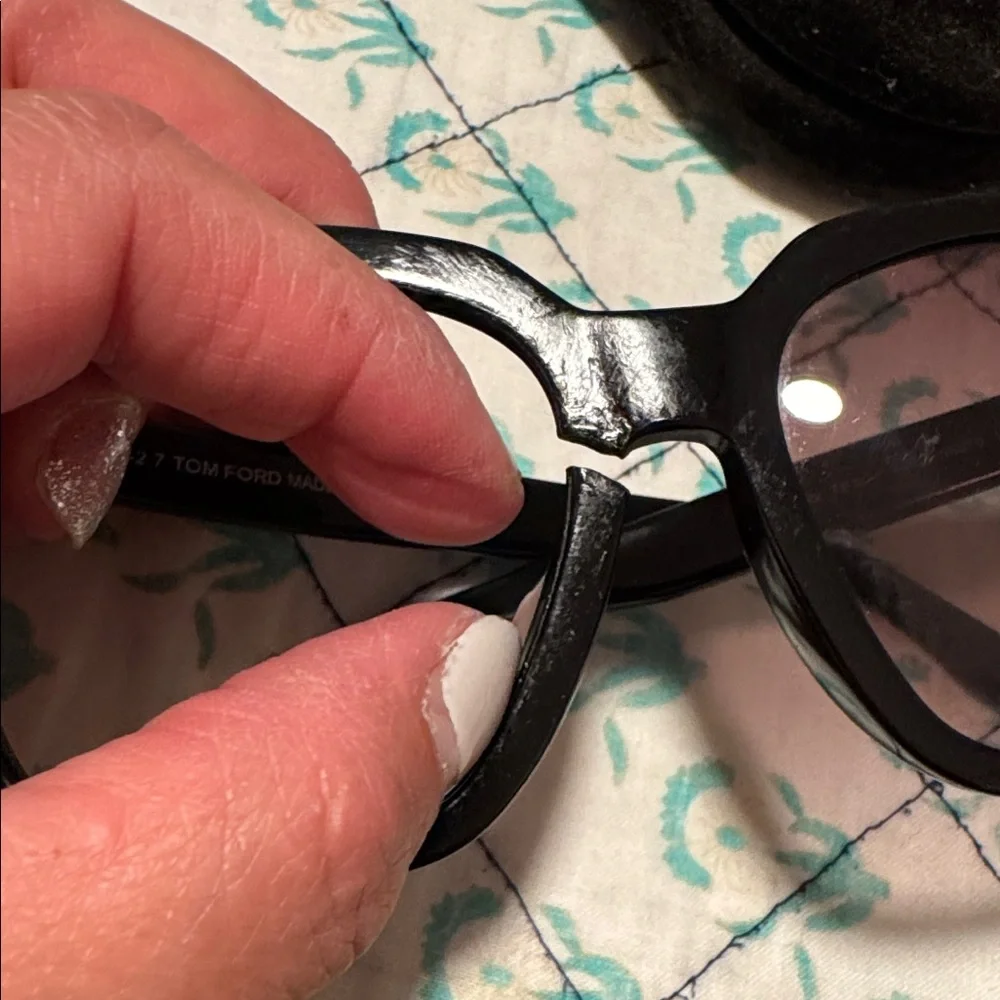 Tom Ford black Frame Sunglasses - Picture 7 of 13